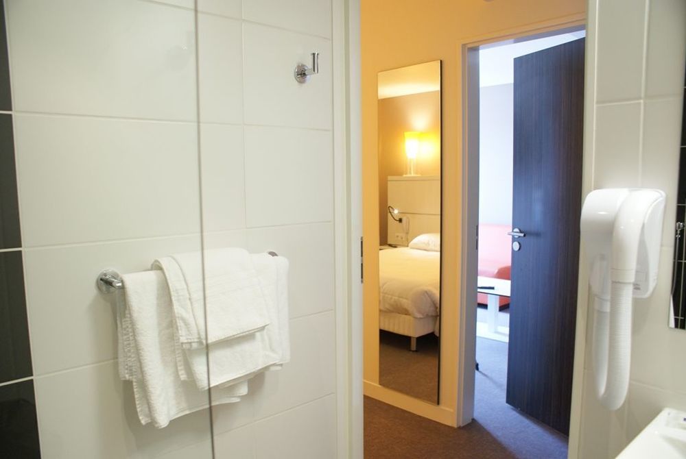 Hotel Confort La Rochelle Centre Les Minimes Zimmer foto