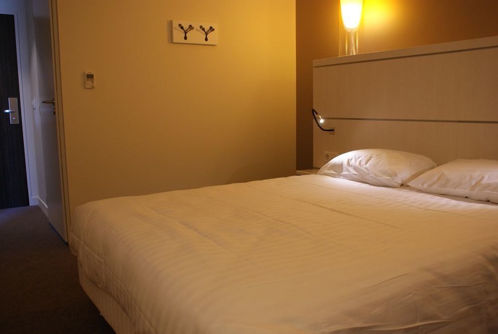 Hotel Confort La Rochelle Centre Les Minimes Zimmer foto